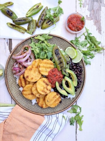 Grilled Polenta Bowl with jalapenos, avocados and napkin